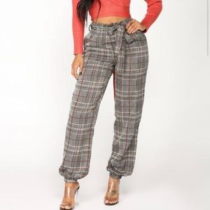 *3 FOR $10* Fashion Nova plaid joggers size L